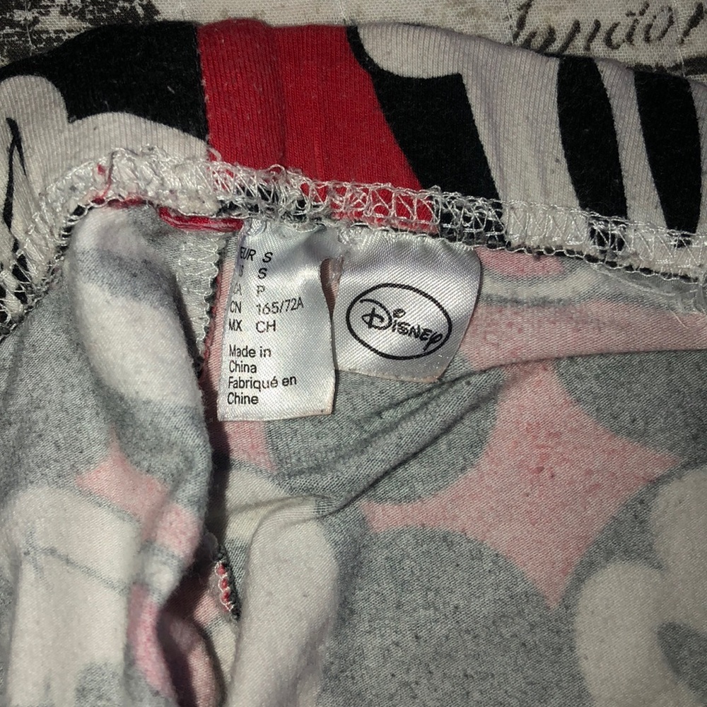 Red, black Disney leggings/ MICKEY MOUSE print - Picture 3 of 4